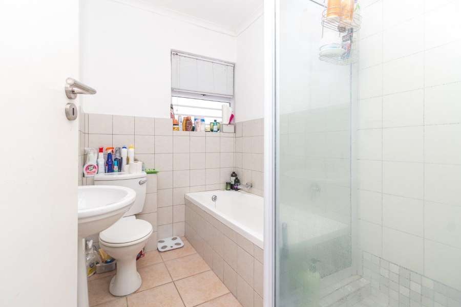 To Let 2 Bedroom Property for Rent in Tamboerskloof Western Cape